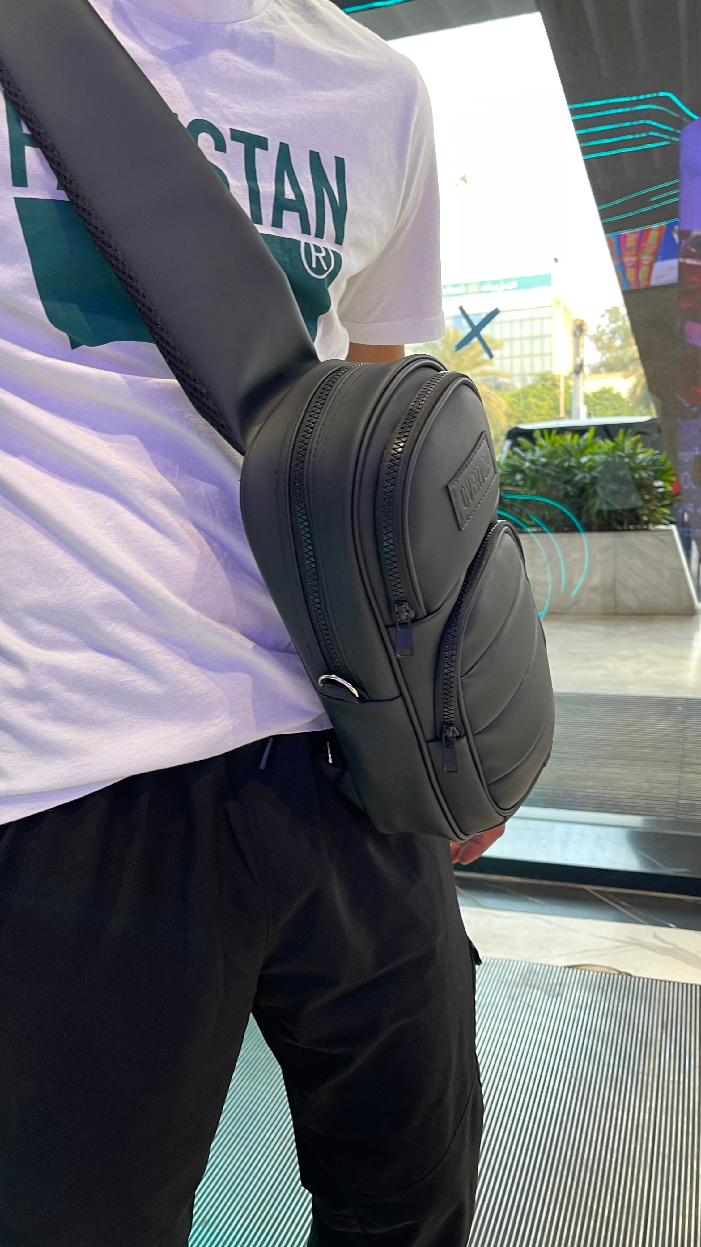 Cross Body Leather Single Shoulder Style Carry Bag