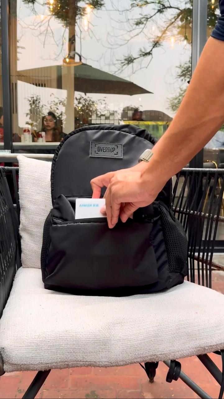 Carbon Fiber Traveller's 16" Laptop Backpack